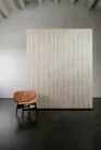 Arte Ligna vlies anyagú szürke színű famintás modern tapéta