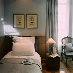   Arte Flamant Suite 5 vlies anyagú szürke színű egyszínű, struktúrált modern tapéta