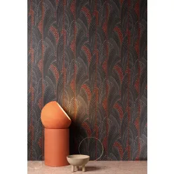   Khroma Agathe vlies anyagú fekete, szürke, terrakotta színű art deco modern tapéta