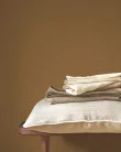 Casadeco Caractere, vlies, vinyl anyagú, barna színű, egyszínű, textilhatású, Modern tapéta