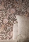 Casamance Nuit d'orient vlies anyagú, mályva, fehér, arany, barna színű, növényes, Modern tapéta
