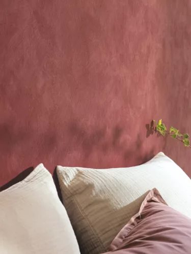 Caselio  Chalk, vlies, vinyl anyagú, bordó színű, vakolt, Modern tapéta