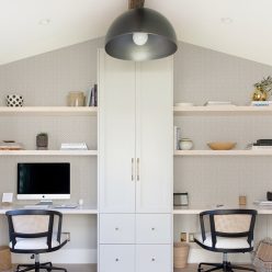   A Street Prints GEORGIA vlies anyagú barna, fehér színű szövethatású, chevron modern tapéta