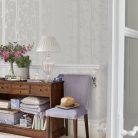 Graham & Brown Laura Ashley Signature Vol.1 vlies anyagú, beige, gyöngyház színű, ágas, leveles, Romantikus tapéta