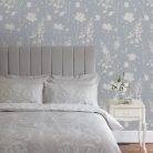 Graham & Brown Laura Ashley Signature Vol.1 vlies anyagú, kék, fehér színű, virágos, Romantikus tapéta