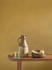 Casadeco Nest vlies, vinyl anyagú, mustársárga színű, karmolt, struktúrált, egyszínű, Modern tapéta