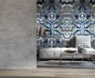Zambaiti Parati Philipp Plein vlies, vinyl anyagú kék, szürke színű absztrakt, betűs modern poszter