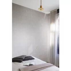   Khroma Aquila vlies anyagú szürke, fehér, mustársárga színű kockás, chevron, textilhatású modern tapéta
