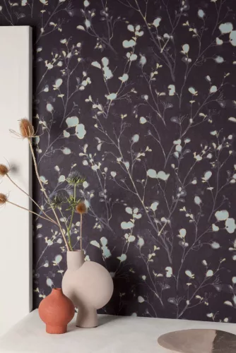Khroma Lotus vlies anyagú kék, sárga, fekete színű növényes natural, modern tapéta