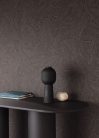 Khroma Rock vlies anyagú szürke, fekete színű vonalas, geometriai modern tapéta